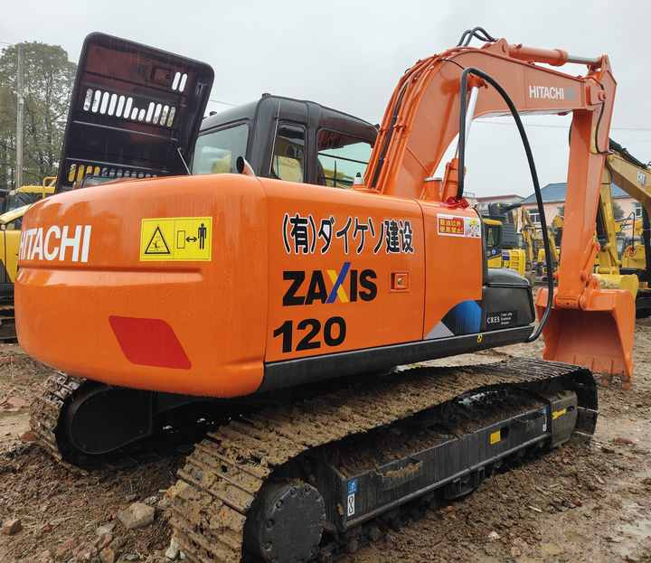 Original Hitachi ZX120 Crawler Excavator Low Hours Perfect for Various Projects Available Used Excavators for Sale - Pelle sur chenille: photos 3 Original Hitachi ZX120 Crawler Excavator Low Hours Perfect for Various Projects Available Used Excavators for Sale - Pelle sur chenille: photos 3