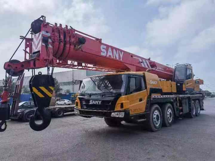 Used SANY 80t Crane China Top Brand Large Crane Car Crane 70t 80t 90t 100t - Grue tout-terrain: photos 4 Used SANY 80t Crane China Top Brand Large Crane Car Crane 70t 80t 90t 100t - Grue tout-terrain: photos 4