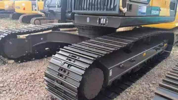 Used VOLVO EC210 Excavators Hydraulic Excavators - Pelle sur chenille: photos 4 Used VOLVO EC210 Excavators Hydraulic Excavators - Pelle sur chenille: photos 4