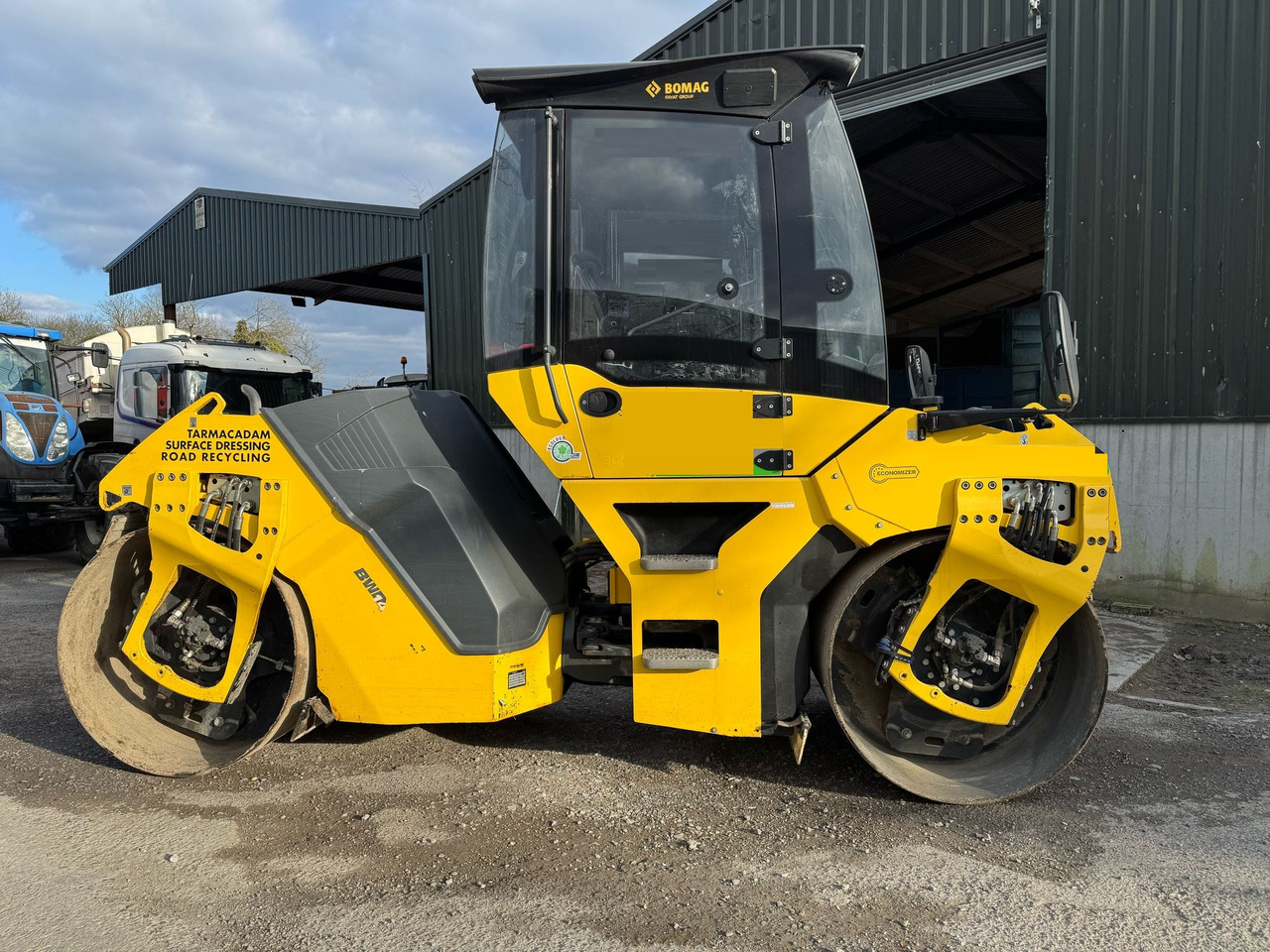 BOMAG BW141AD-5 - Compacteur: photos 2 BOMAG BW141AD-5 - Compacteur: photos 2
