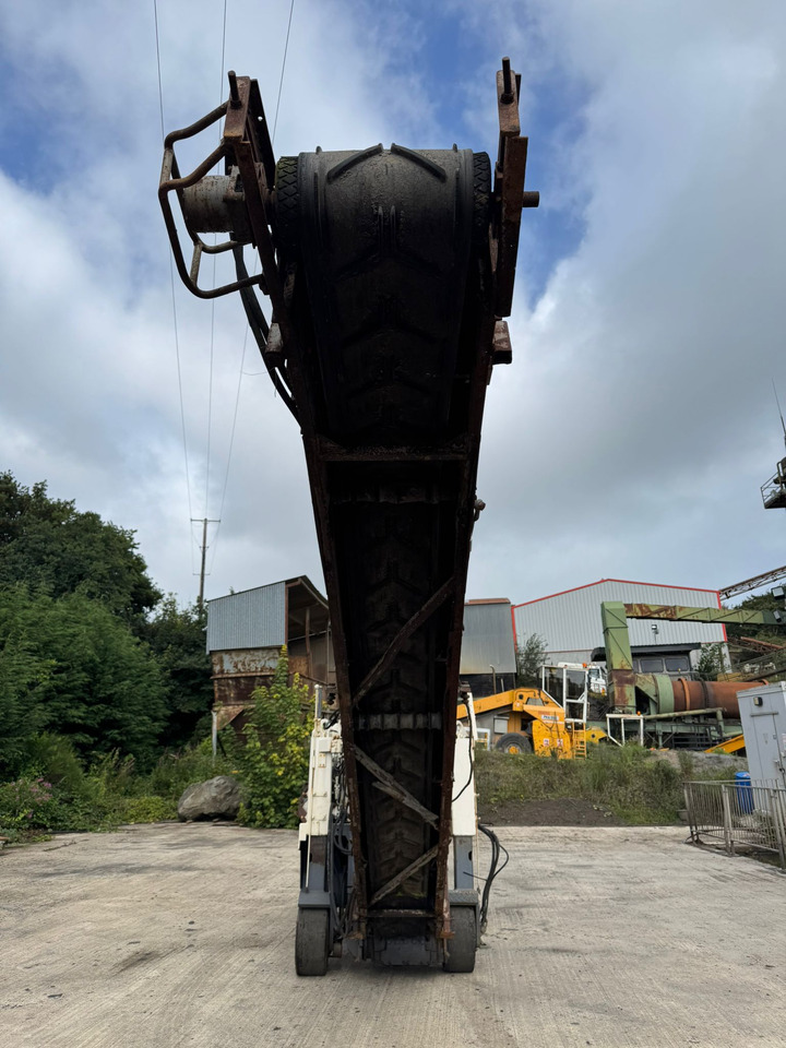 WIRTGEN W500 - Fraiseuse à froid: photos 5 WIRTGEN W500 - Fraiseuse à froid: photos 5