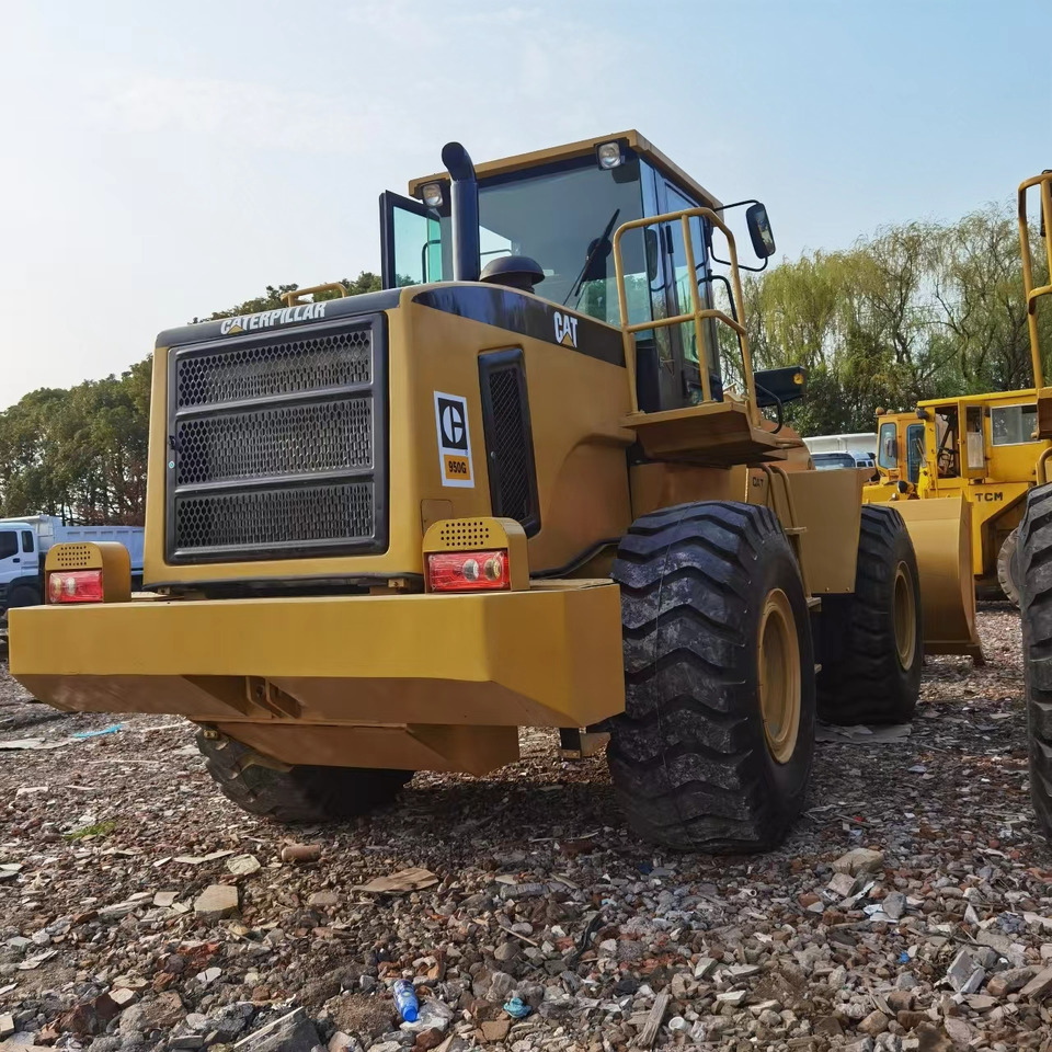 CATERPILLAR 950G - Chargeuse sur pneus: photos 2 CATERPILLAR 950G - Chargeuse sur pneus: photos 2