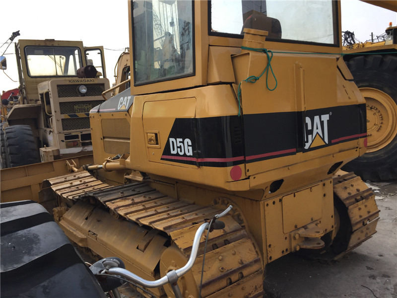 CATERPILLAR D5G - Bulldozer: photos 4 CATERPILLAR D5G - Bulldozer: photos 4