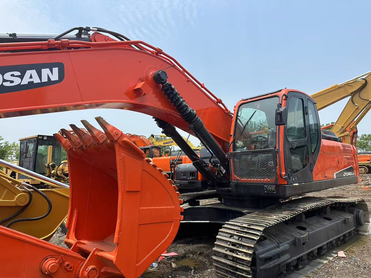 DOOSAN DX340LC-9C - Pelle sur chenille: photos 3 DOOSAN DX340LC-9C - Pelle sur chenille: photos 3