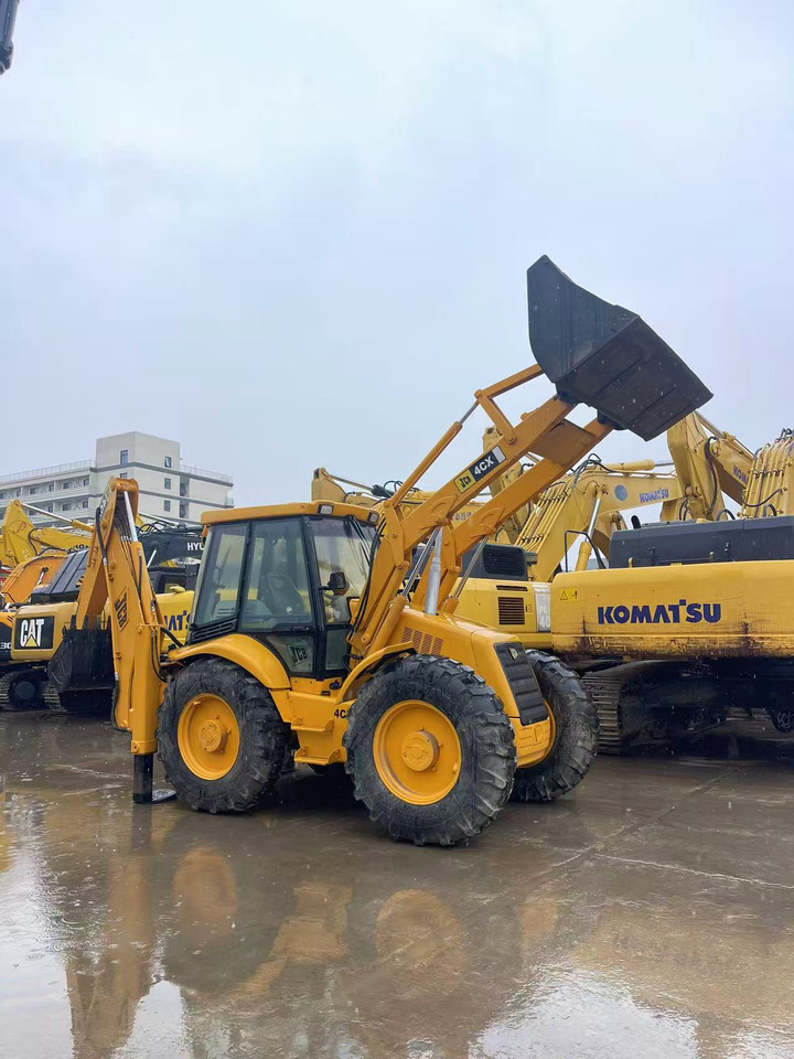 JCB 4CX - Tractopelle: photos 1 JCB 4CX - Tractopelle: photos 1