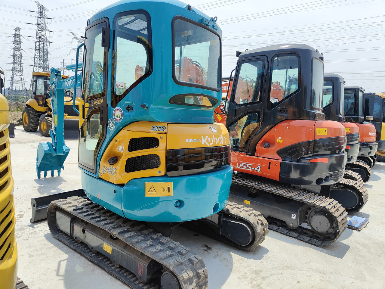 KUBOTA U25 - Mini pelle: photos 3 KUBOTA U25 - Mini pelle: photos 3