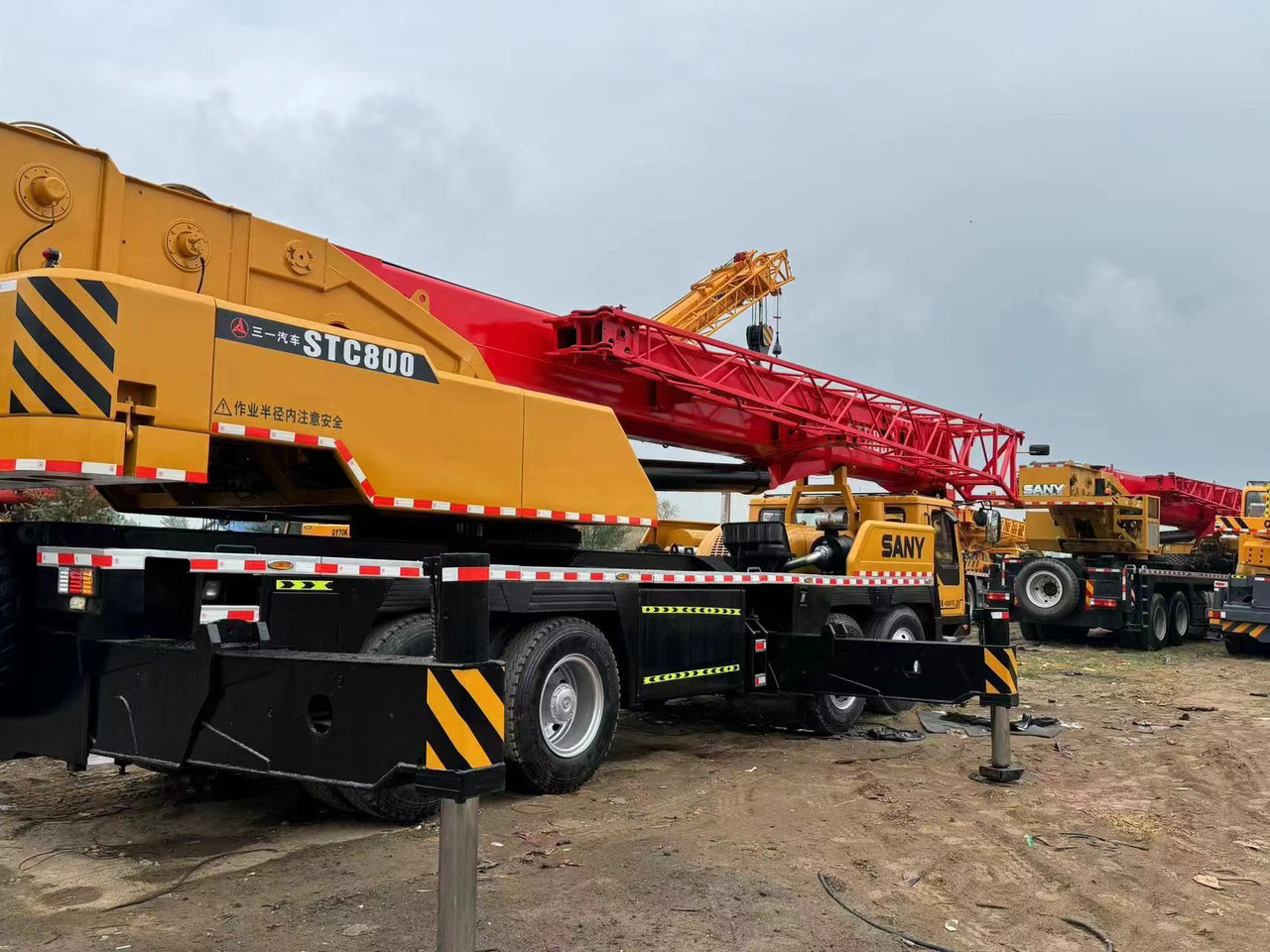 SANY STC800 - Grue mobile: photos 3 SANY STC800 - Grue mobile: photos 3