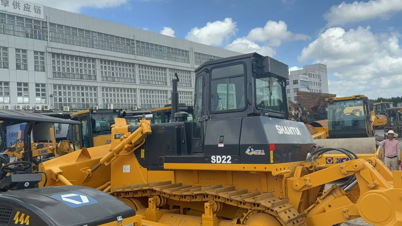 SHANTUI SD22 - Bulldozer: photos 2 SHANTUI SD22 - Bulldozer: photos 2