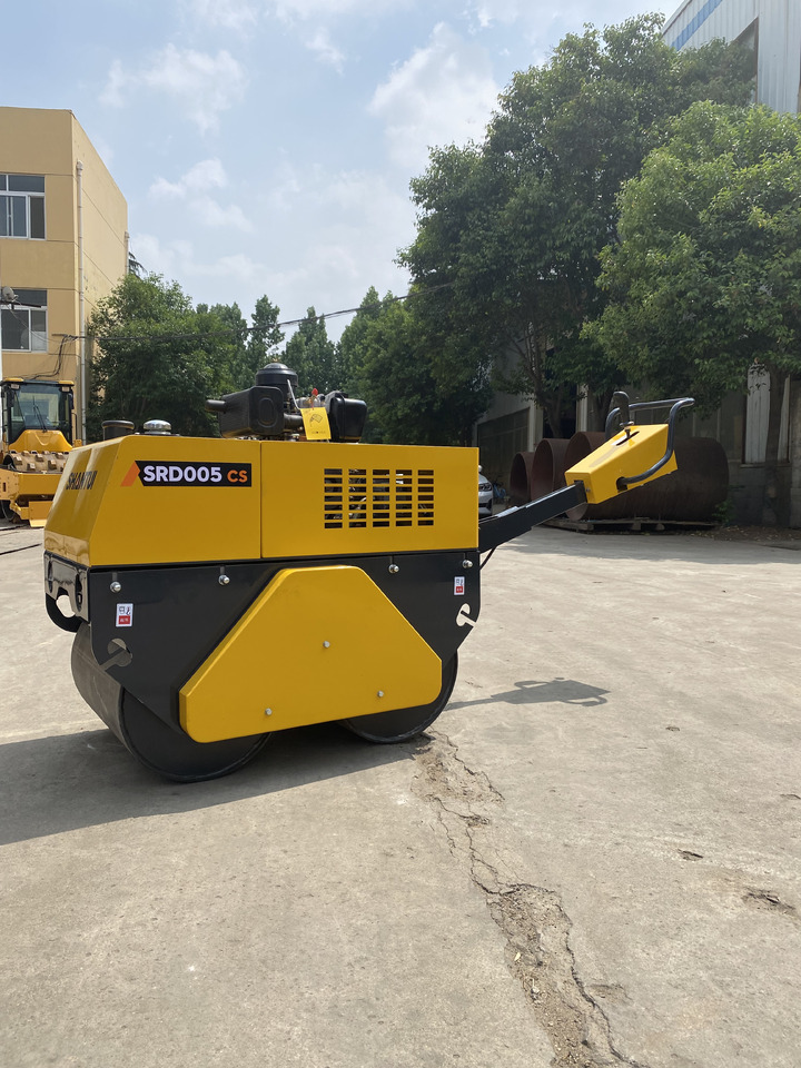 SHANTUI SRD005 - Rouleau compresseur: photos 2 SHANTUI SRD005 - Rouleau compresseur: photos 2