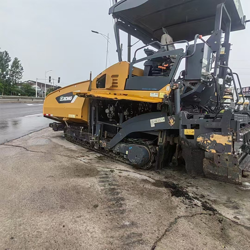 XCMG RP803 - Finisseur: photos 3 XCMG RP803 - Finisseur: photos 3