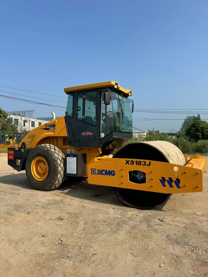 XCMG XS183J - Rouleau compresseur: photos 4 XCMG XS183J - Rouleau compresseur: photos 4