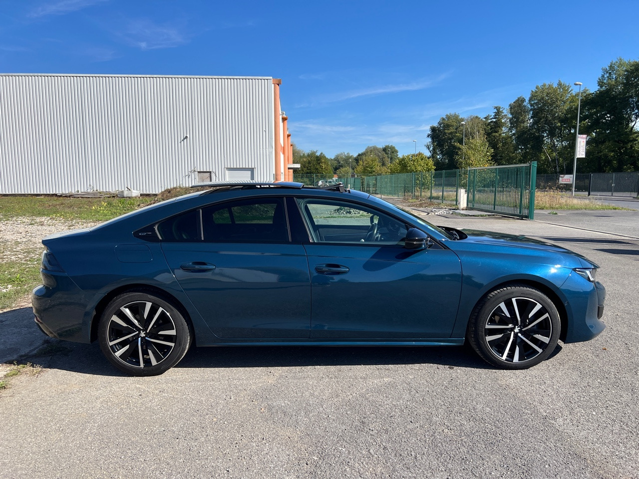 PEUGEOT 508 BlueHDi 180 ch S&S EAT8 GT - Berline: photos 2 PEUGEOT 508 BlueHDi 180 ch S&S EAT8 GT - Berline: photos 2