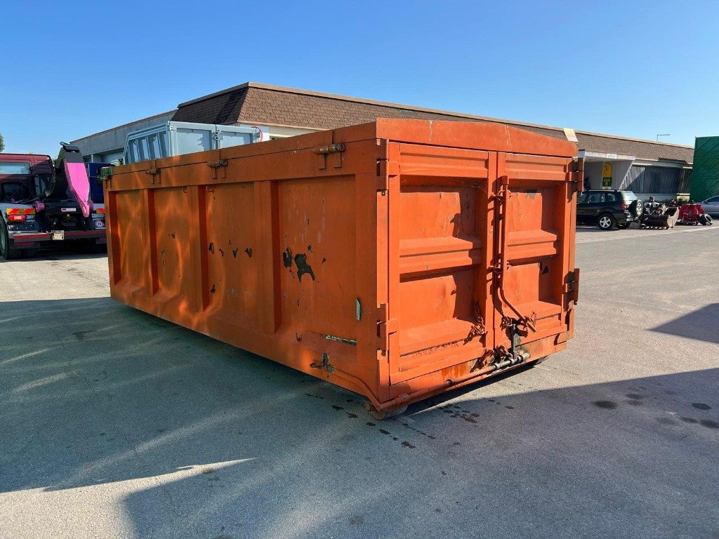 CONTAINER SCARRABILE USATO CON COPERCHIO - Benne ampliroll: photos 3 CONTAINER SCARRABILE USATO CON COPERCHIO - Benne ampliroll: photos 3