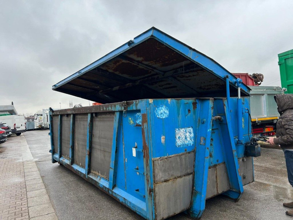 CONTAINER SCARRABILE USATO CON COPERCHIO - Benne ampliroll: photos 2 CONTAINER SCARRABILE USATO CON COPERCHIO - Benne ampliroll: photos 2