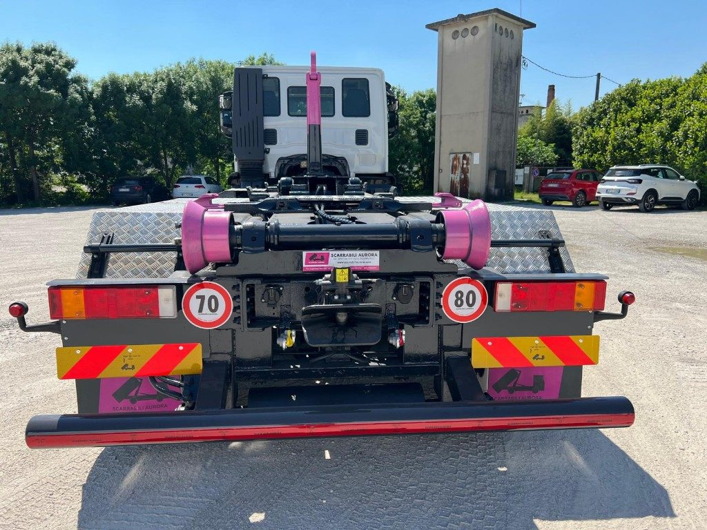 IVECO STRALIS 460 SCARRABILE - Camion ampliroll: photos 4 IVECO STRALIS 460 SCARRABILE - Camion ampliroll: photos 4
