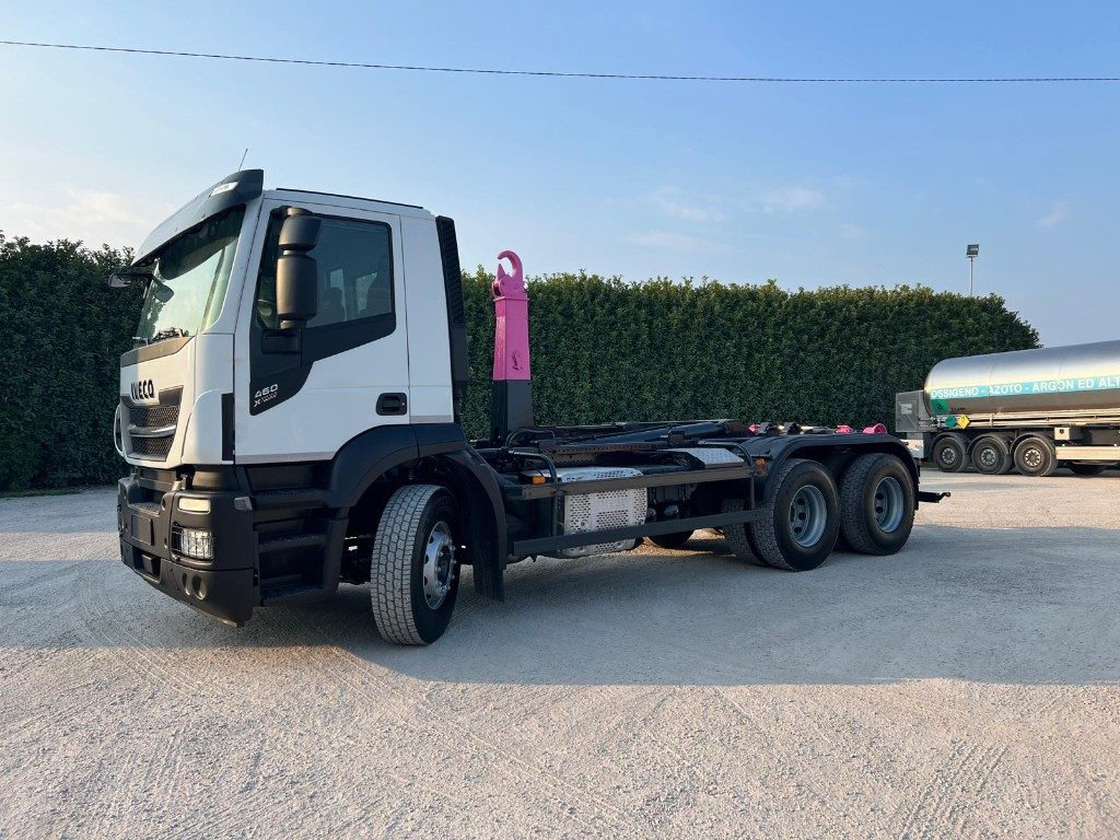 IVECO STRALIS 460 X-WAY USATO SCARRABILE 6X4 - Camion ampliroll: photos 2 IVECO STRALIS 460 X-WAY USATO SCARRABILE 6X4 - Camion ampliroll: photos 2