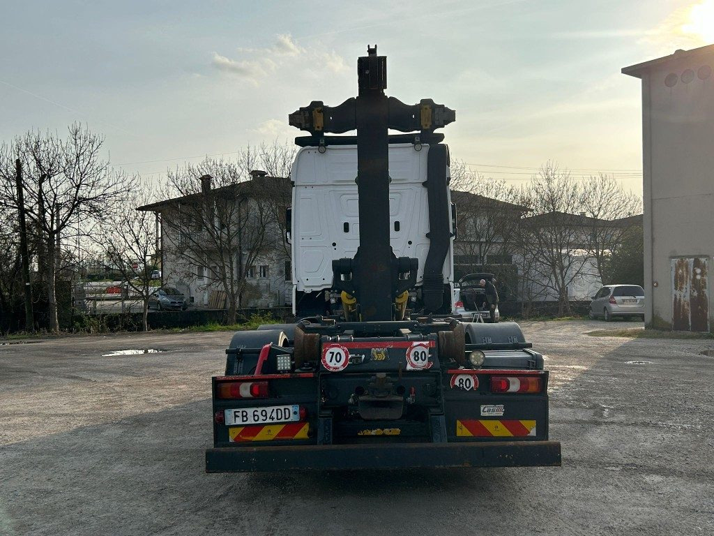 MERCEDES ACTROS 25.51 SCARRABILE - Camion ampliroll: photos 3 MERCEDES ACTROS 25.51 SCARRABILE - Camion ampliroll: photos 3