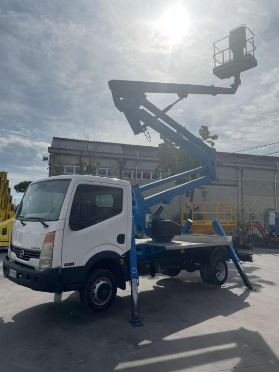 CTE Z19 - Camion avec nacelle: photos 3 CTE Z19 - Camion avec nacelle: photos 3