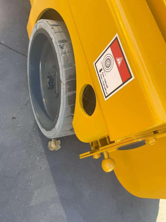 Haulotte COMPACT 10N - Nacelle ciseaux: photos 5 Haulotte COMPACT 10N - Nacelle ciseaux: photos 5