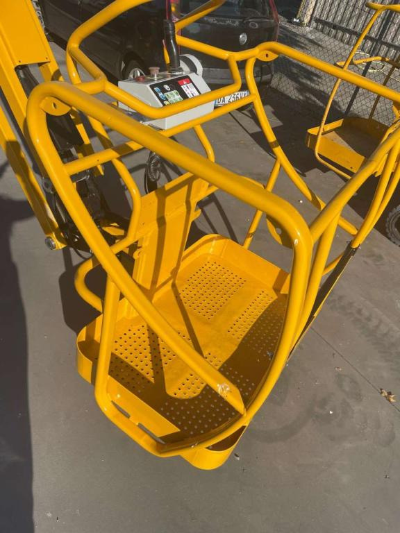 Haulotte HA15IP - Nacelle articulée: photos 3 Haulotte HA15IP - Nacelle articulée: photos 3