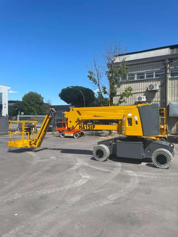 Haulotte HA15IP - Nacelle articulée: photos 2 Haulotte HA15IP - Nacelle articulée: photos 2