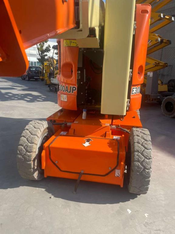 Nacelle articulée JLG E300AJP: photos 8 Nacelle articulée JLG E300AJP: photos 8