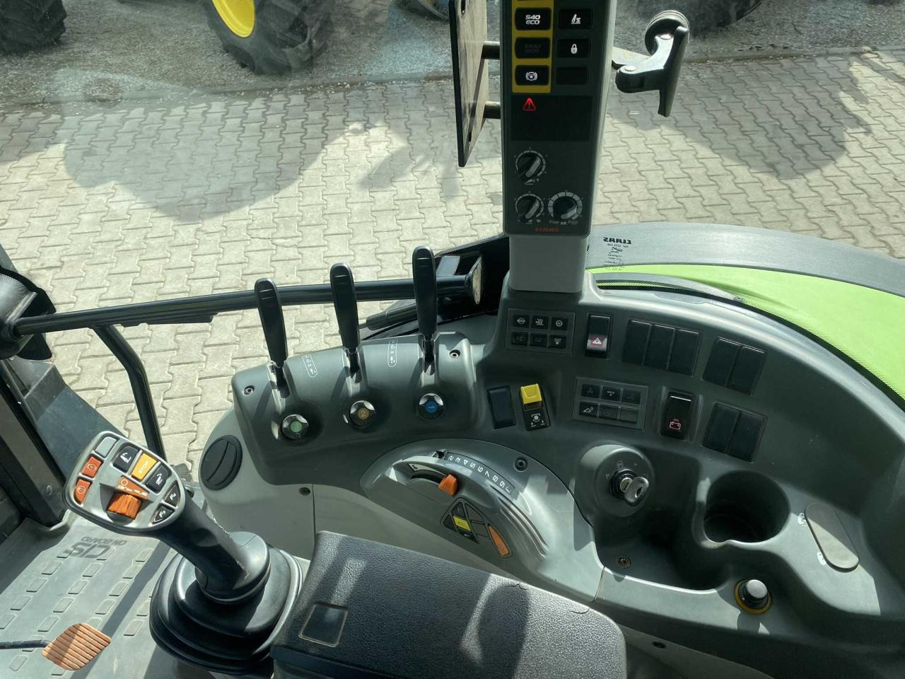 Tracteur agricole CLAAS Arion 420 CIS 2913: photos 8