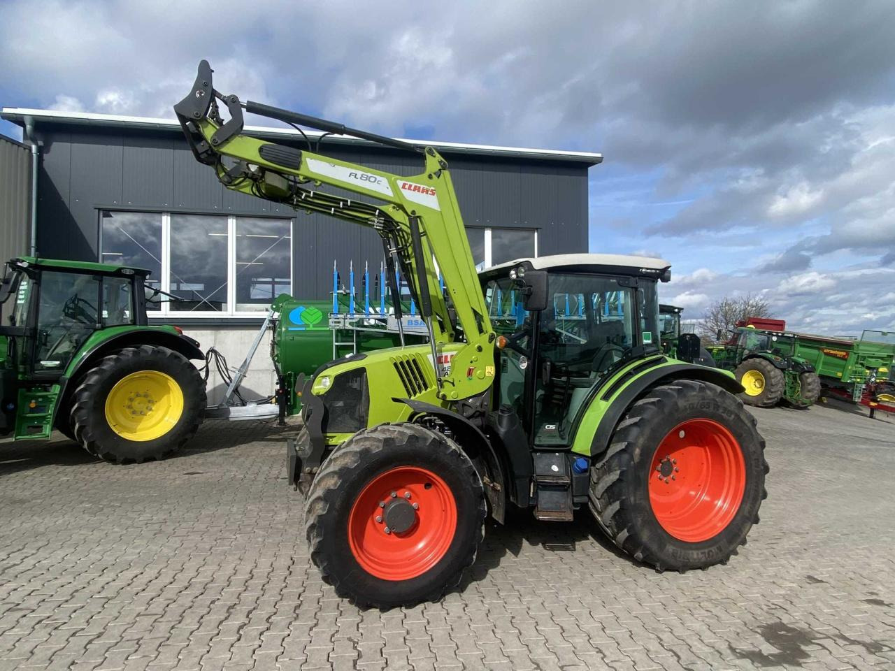 CLAAS Arion 420 CIS 2913 - Tracteur agricole: photos 5 CLAAS Arion 420 CIS 2913 - Tracteur agricole: photos 5
