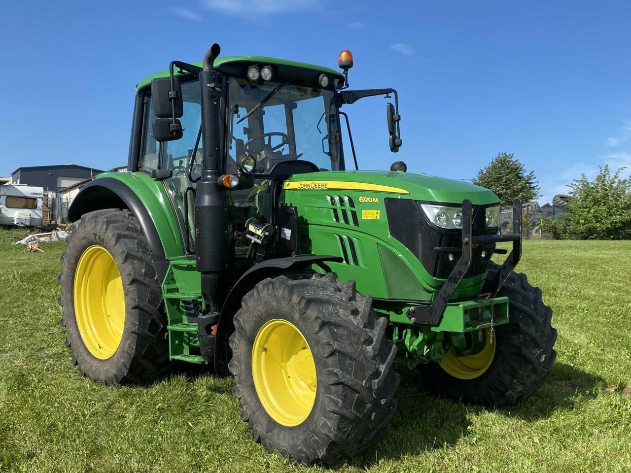 John Deere 6120M - Tracteur agricole: photos 1 John Deere 6120M - Tracteur agricole: photos 1
