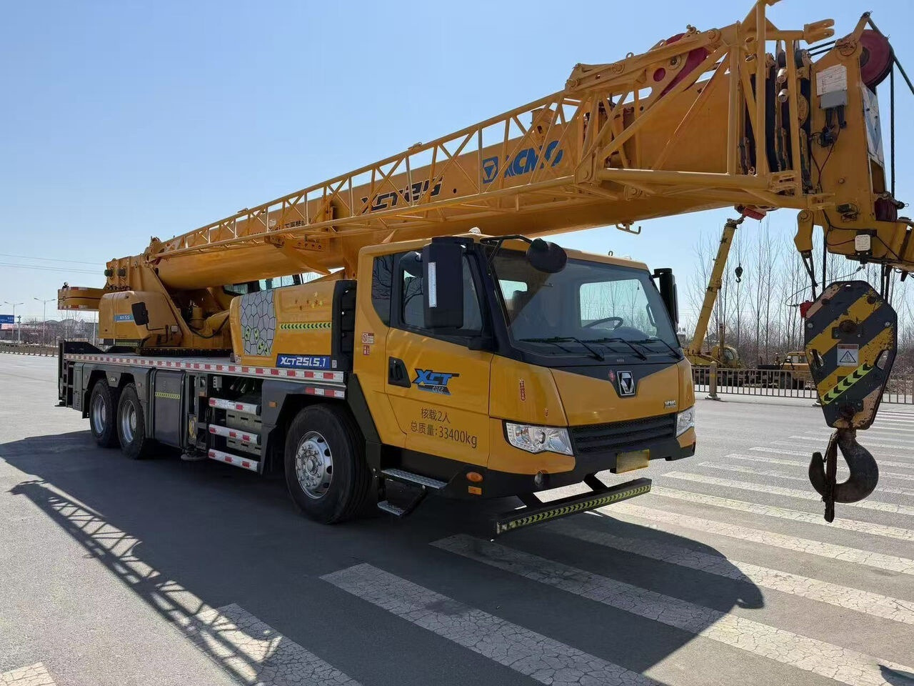 XCMG XCT25L5 QY25K5C QY25K5D 25ton 30ton 35ton used mobile crane - Grue mobile: photos 2 XCMG XCT25L5 QY25K5C QY25K5D 25ton 30ton 35ton used mobile crane - Grue mobile: photos 2