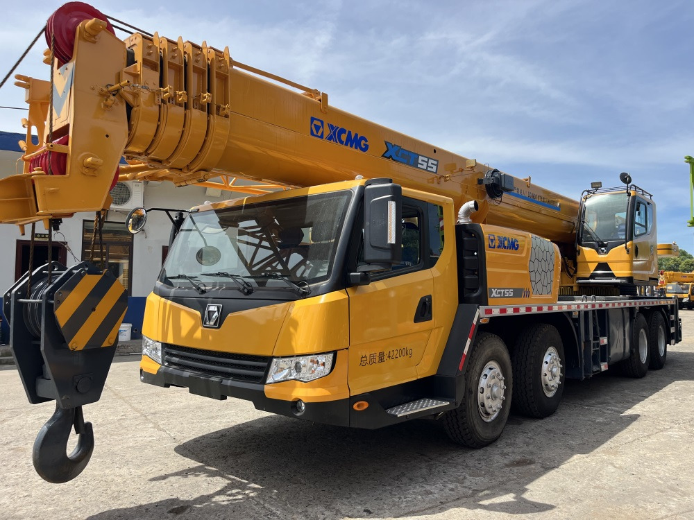 XCMG XCT55 XCT50 QY50KC QY50KA QY50K-II 25 ton 35 ton 40 ton 55 ton 50 ton truck crane - Grue mobile: photos 1 XCMG XCT55 XCT50 QY50KC QY50KA QY50K-II 25 ton 35 ton 40 ton 55 ton 50 ton truck crane - Grue mobile: photos 1
