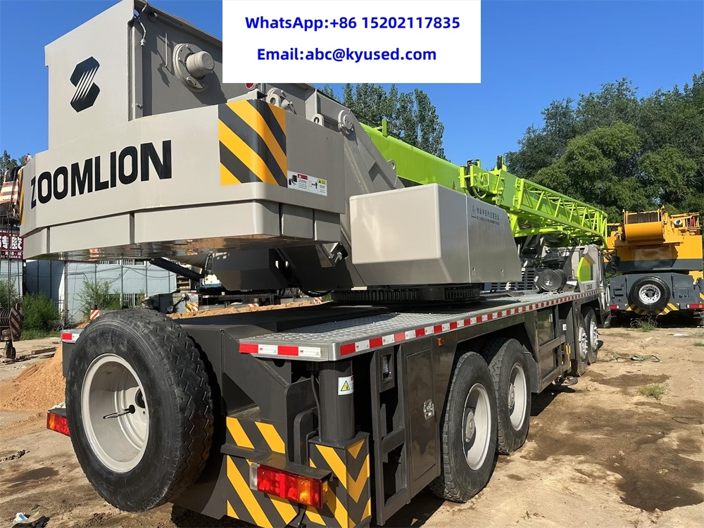 ZOOMLION QY70V ZTC700V QY75V ZTC800V 50TON 70TON 80TON CRANE - Grue mobile: photos 4 ZOOMLION QY70V ZTC700V QY75V ZTC800V 50TON 70TON 80TON CRANE - Grue mobile: photos 4