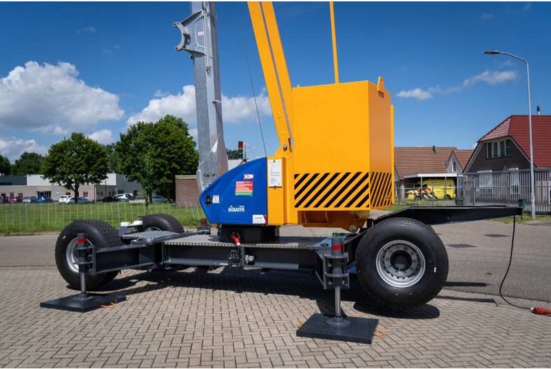 Giraffe 700.26-2WD4S - Grue mobile: photos 5 Giraffe 700.26-2WD4S - Grue mobile: photos 5