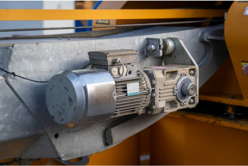 Potain Igo 22 - Grue: photos 5 Potain Igo 22 - Grue: photos 5