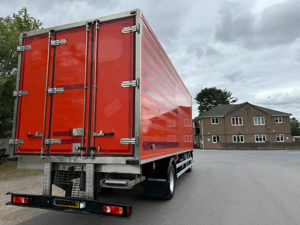 Renault D16 High - Fridgebox — crédit-bail Renault D16 High - Fridgebox: photos 8