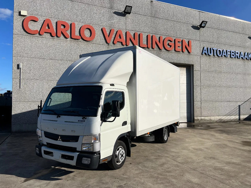 Mitsubishi Canter - Fourgon grand volume: photos 1 Mitsubishi Canter - Fourgon grand volume: photos 1