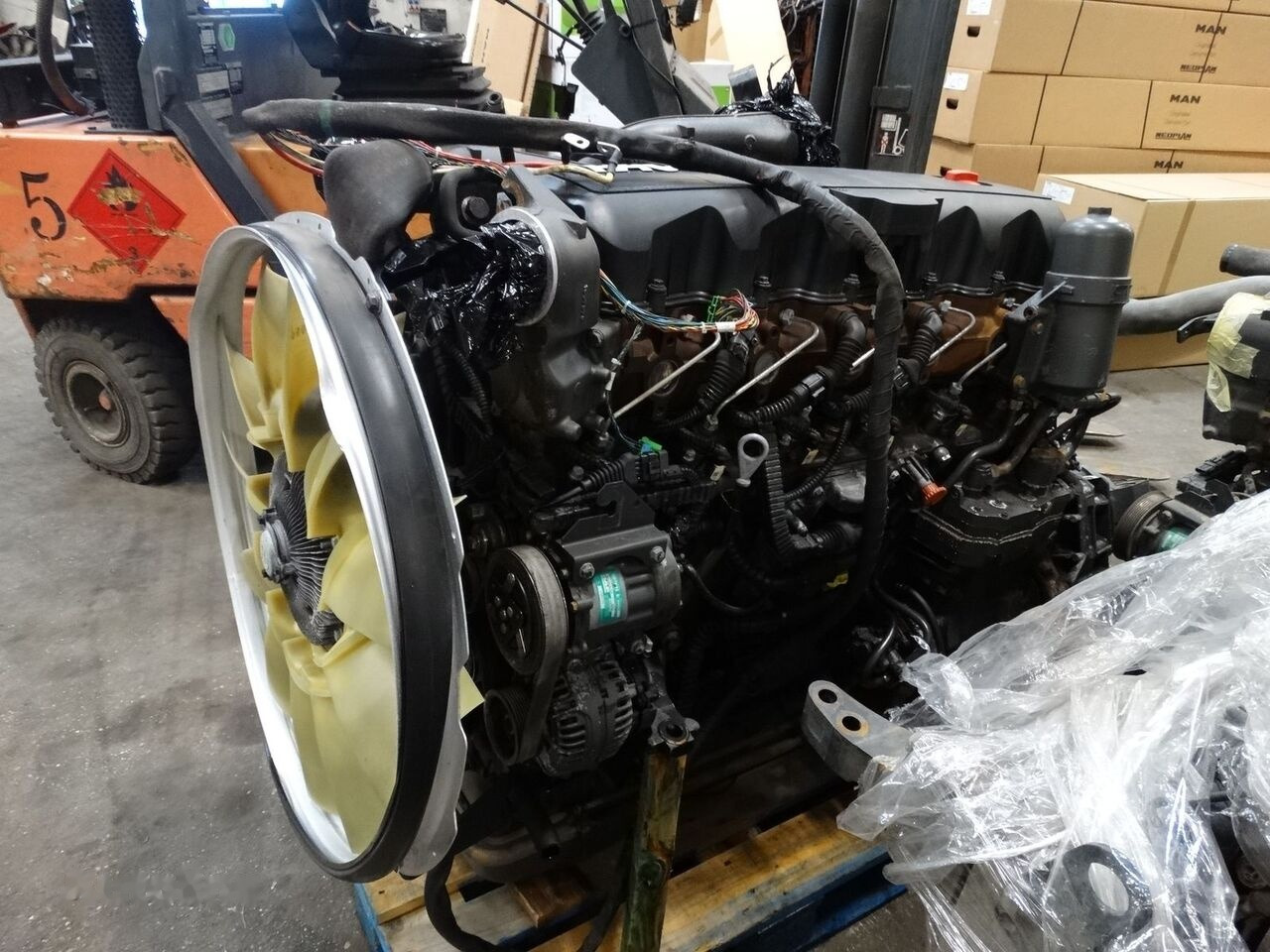 DAF MX300S1 410 DAF XF 105 - Moteur pour Camion: photos 2 DAF MX300S1 410 DAF XF 105 - Moteur pour Camion: photos 2