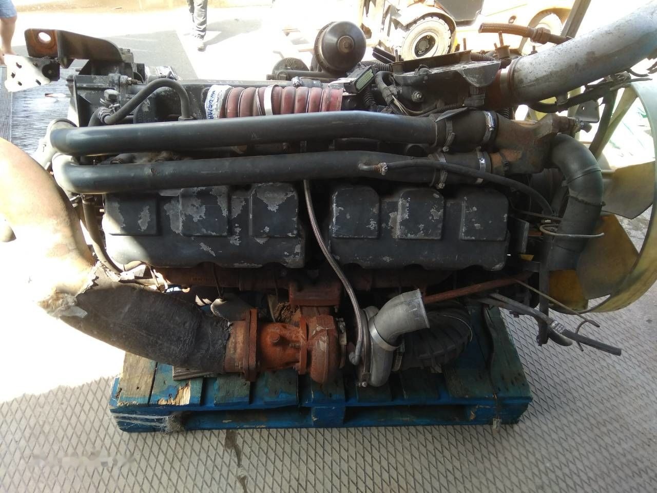 Renault Magnum E-TECH   Renault MAGNUM - Moteur pour Camion: photos 1 Renault Magnum E-TECH   Renault MAGNUM - Moteur pour Camion: photos 1