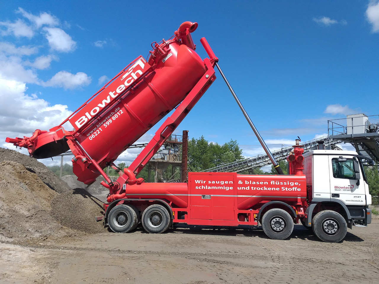 MERCEDES-BENZ Naaktgeboren Vacu-Press 8000 High-Lift V2A less km+hours! - Camion vidangeur: photos 2 MERCEDES-BENZ Naaktgeboren Vacu-Press 8000 High-Lift V2A less km+hours! - Camion vidangeur: photos 2
