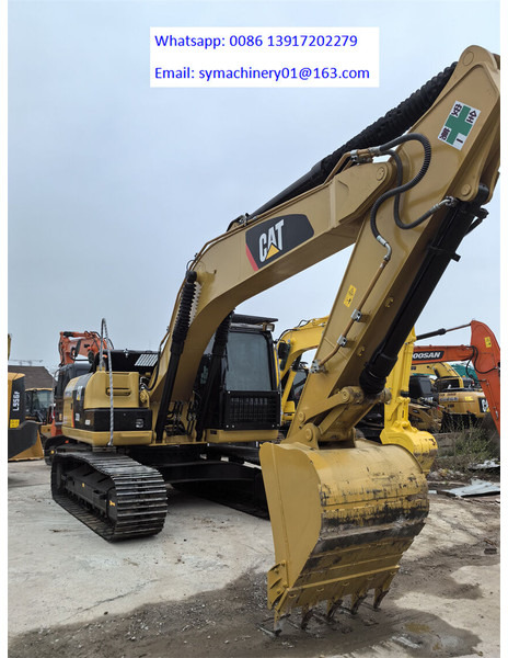Caterpillar 320D2 - Pelle sur chenille: photos 3 Caterpillar 320D2 - Pelle sur chenille: photos 3