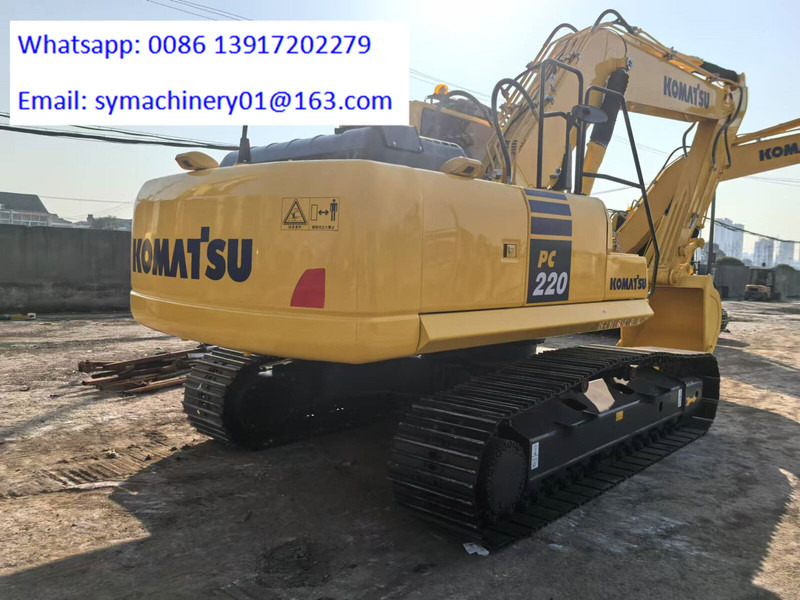 Komatsu PC220-8 - Pelle sur chenille: photos 3 Komatsu PC220-8 - Pelle sur chenille: photos 3