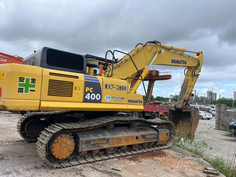 Komatsu PC400-8R - Pelle sur chenille: photos 3 Komatsu PC400-8R - Pelle sur chenille: photos 3