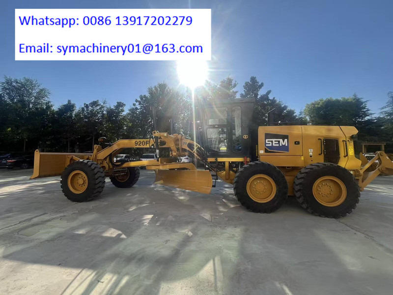 SEM 920F - Niveleuse: photos 3 SEM 920F - Niveleuse: photos 3