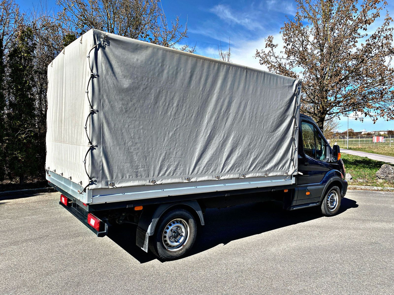 Ford Pritsche Plane L3 Einzelkabine|4x4|Standheizung - Utilitaire rideaux coulissants (PLSC): photos 3 Ford Pritsche Plane L3 Einzelkabine|4x4|Standheizung - Utilitaire rideaux coulissants (PLSC): photos 3