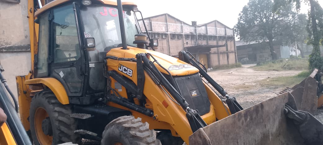 JCB 3DX - Tractopelle: photos 3 JCB 3DX - Tractopelle: photos 3