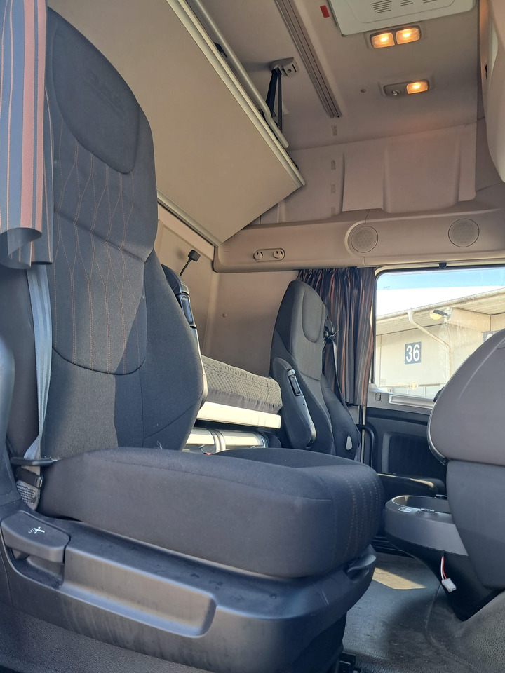 Camion porte-conteneur/ Caisse mobile DAF 530 FAN | Lift-Lenkachse | LBW | Retarder: photos 24 Camion porte-conteneur/ Caisse mobile DAF 530 FAN | Lift-Lenkachse | LBW | Retarder: photos 24