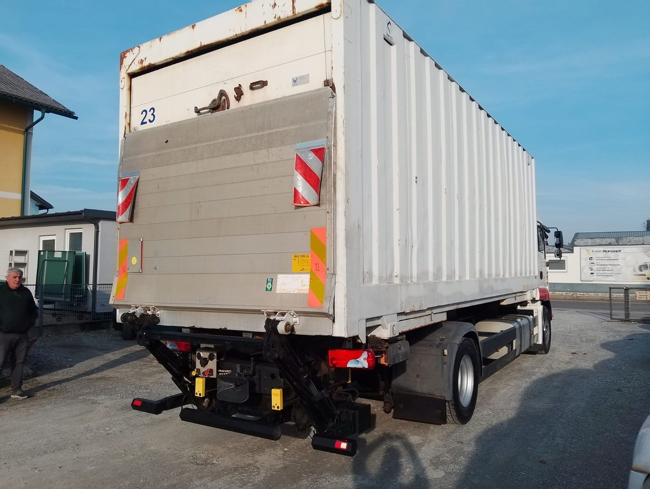 MAN TGA 18 320 - Camion porte-conteneur/ Caisse mobile: photos 4 MAN TGA 18 320 - Camion porte-conteneur/ Caisse mobile: photos 4