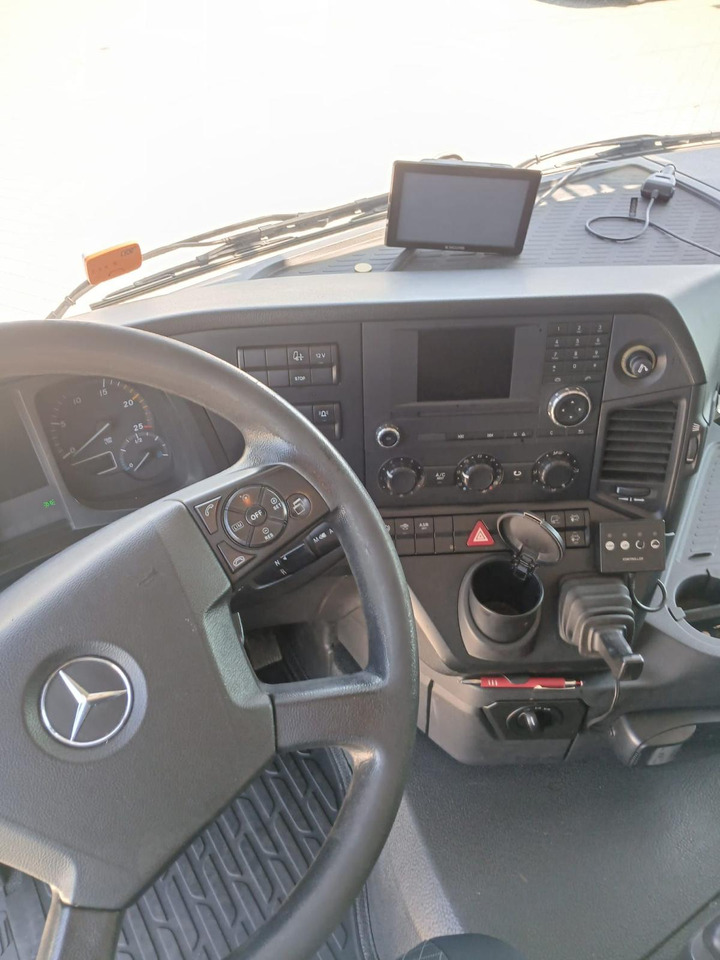 MERCEDES-BENZ AROCS 28.51 | 6x4| Klima | Retarder | Euro 6 - Camion plateau, Camion grue: photos 5 MERCEDES-BENZ AROCS 28.51 | 6x4| Klima | Retarder | Euro 6 - Camion plateau, Camion grue: photos 5
