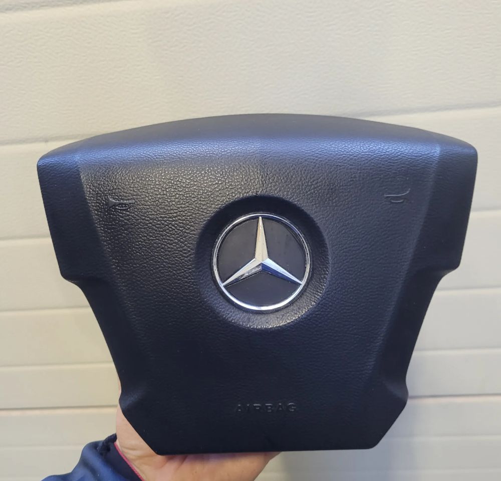 AIR BAG PODUSZKA MERCEDES ACTROS MP4 - Volant pour Camion: photos 1 AIR BAG PODUSZKA MERCEDES ACTROS MP4 - Volant pour Camion: photos 1