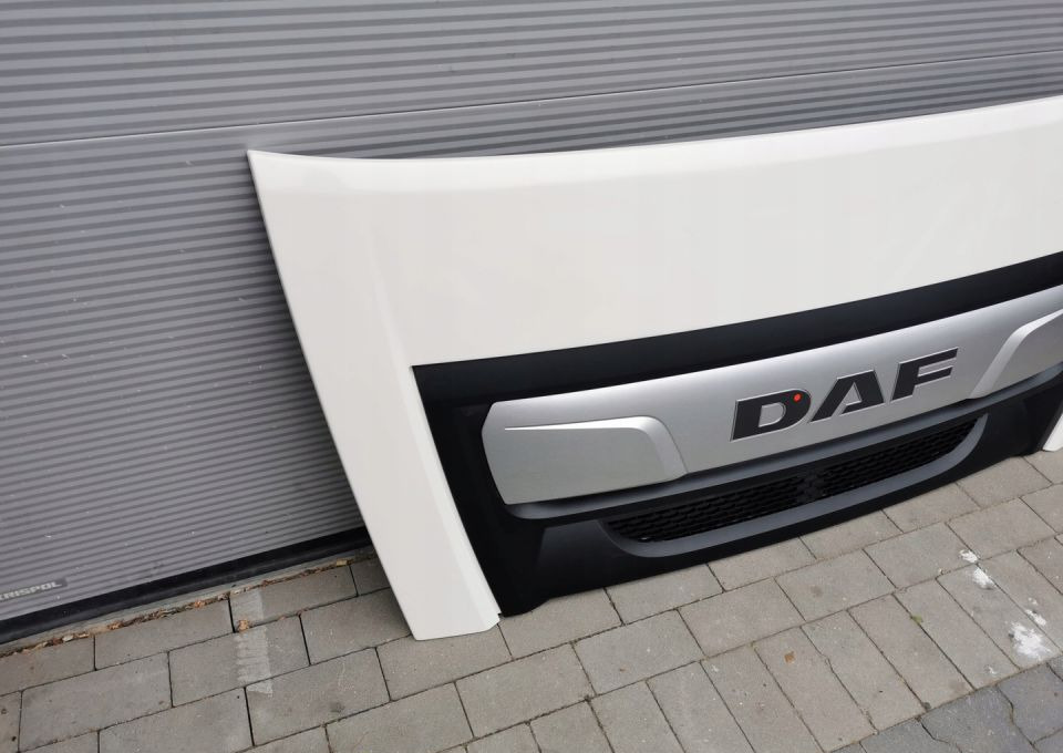 ATRAPA MASKA DAF LF E6. LIFT 82525517 - Capot: photos 3 ATRAPA MASKA DAF LF E6. LIFT 82525517 - Capot: photos 3